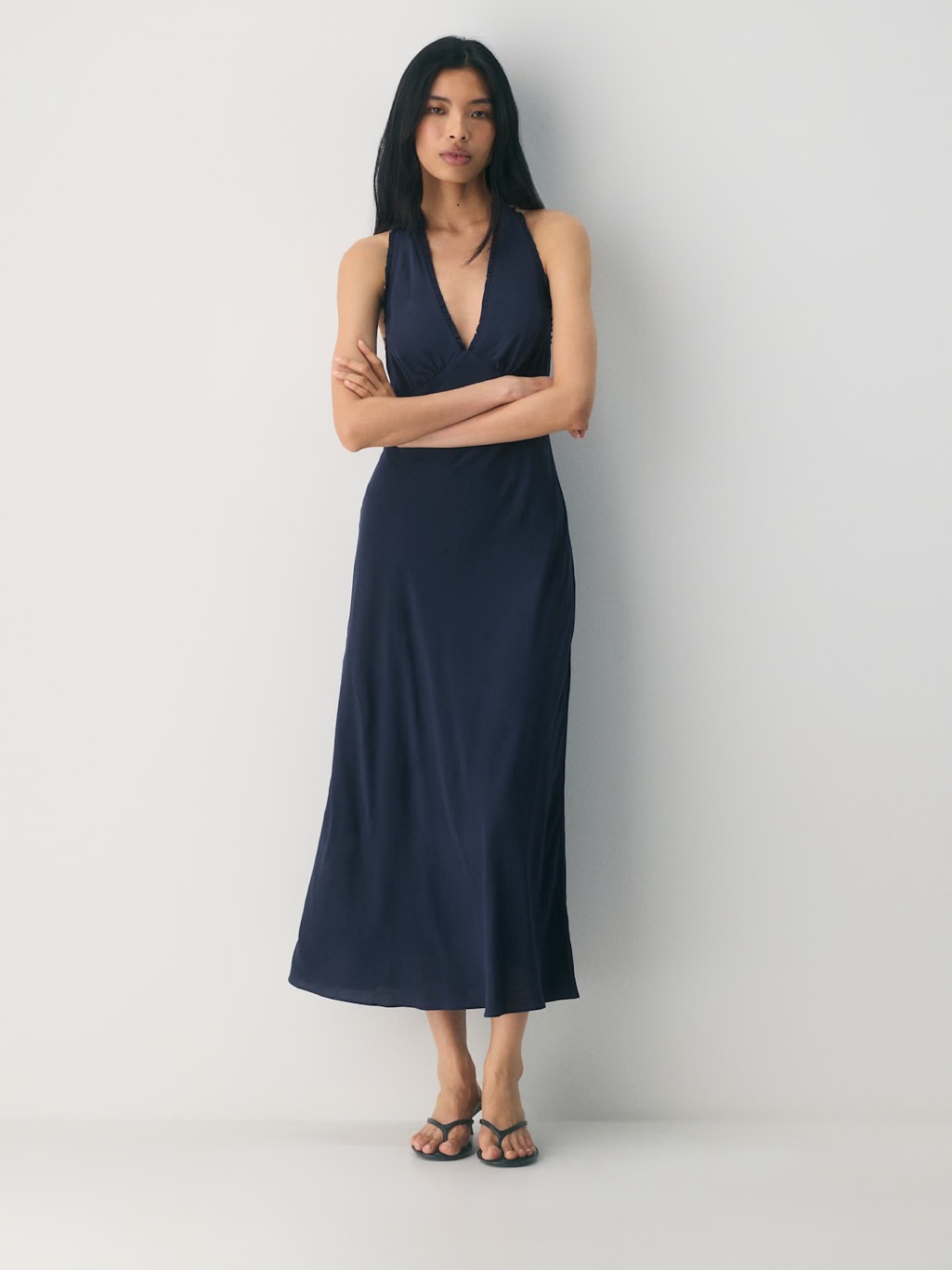 Aritzia Wilfred Hedgerow Satin Midi Slip Dress Navy Size 4